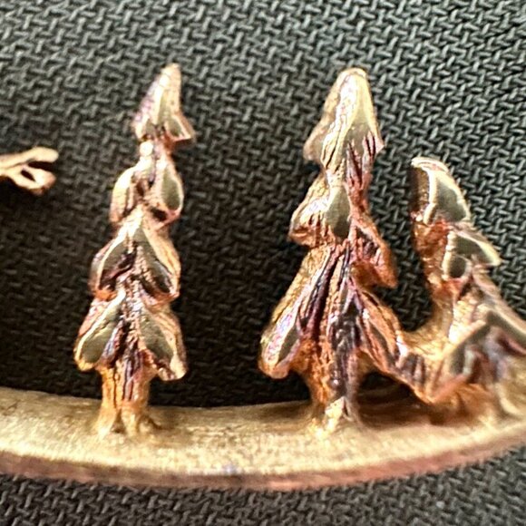 Vintage Landstrom’s Black Hills Gold Moose & Forest  Necklace    Make Offer! - Picture 3 of 5